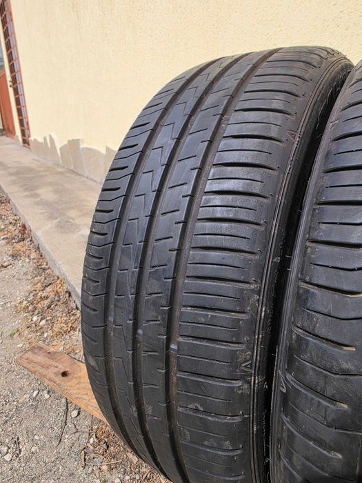 2 бр. летни гуми 195/45/17 Falken DOT 5022 6,5 mm