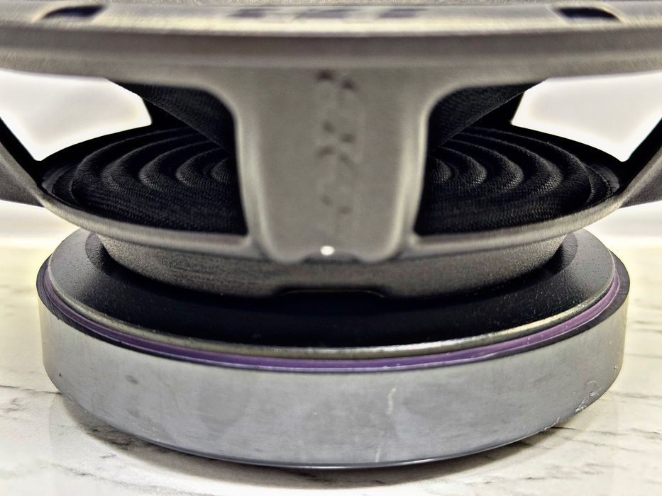 Эстрадные колонки*Deaf Bonce*APOCALYPSE*-SILVESTER AP-M61SE(16см)