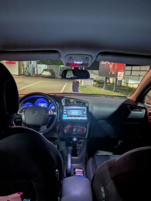 Citroen  C4  2013, diesel 1,6  Mașina perfectă pt oraș,  navetă sau concediu