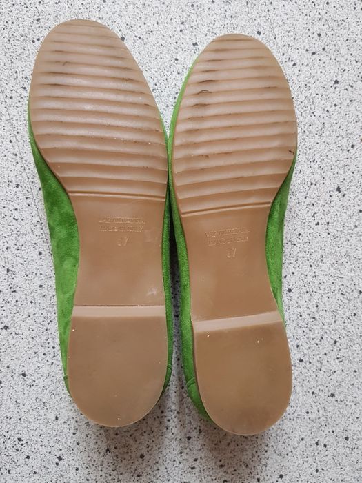 Продавам дамски обувки!