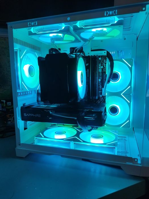 PC gamingDDR 5  Ryzen 5 8400f am5 4,7 ghz 4 nm \RX 5700 xt 8 g\DDR 5 16 gb\nmve2 256g+1thdd