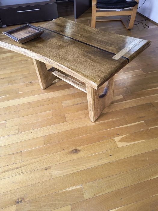 Măsuța stejar rustică