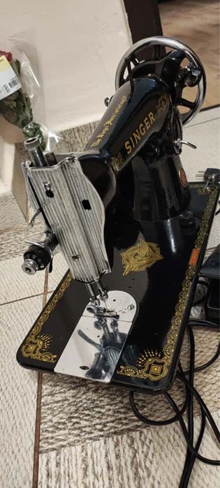 Masina de cusut singer