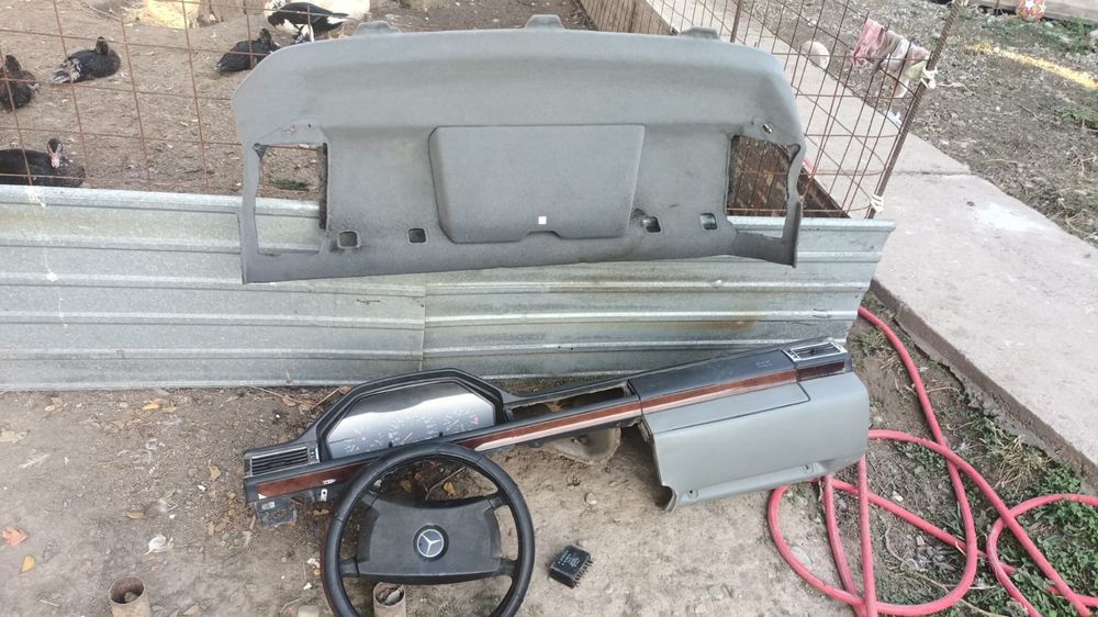 Запчасти на Мерседес 124 кузов