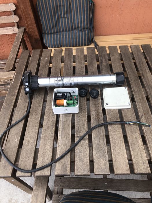 Електродвигател и електроника за алуминиева гаражна врата