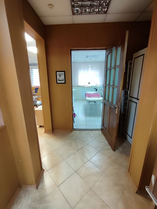 Продается Салон красоты/ Парикмахерская "Лада"