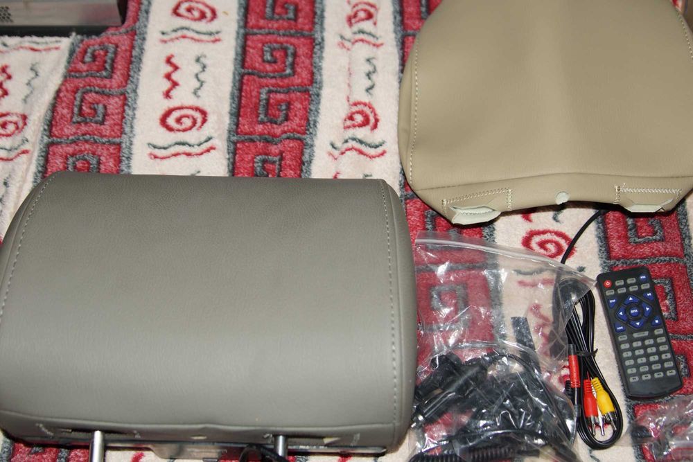 двд монитор в подголовник автомобиля