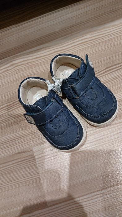 Бебешки буйки за прохождане и подарък