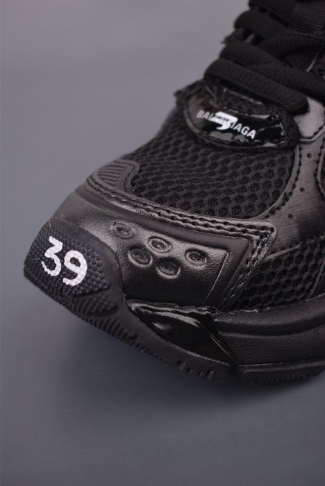 Balenciaga runner черни
