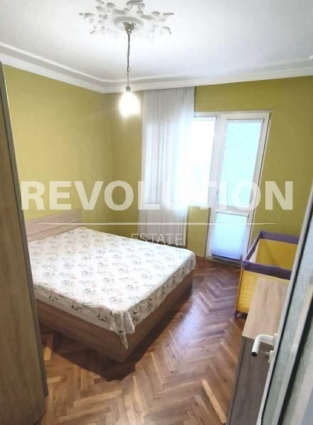 Дава се под наем Двустаен апартамент в Варна, Чайка - 68 кв.м за 373.83 € - Снимка #1