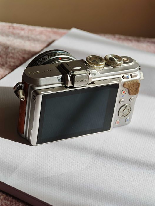 Olympus PEN E-PL8