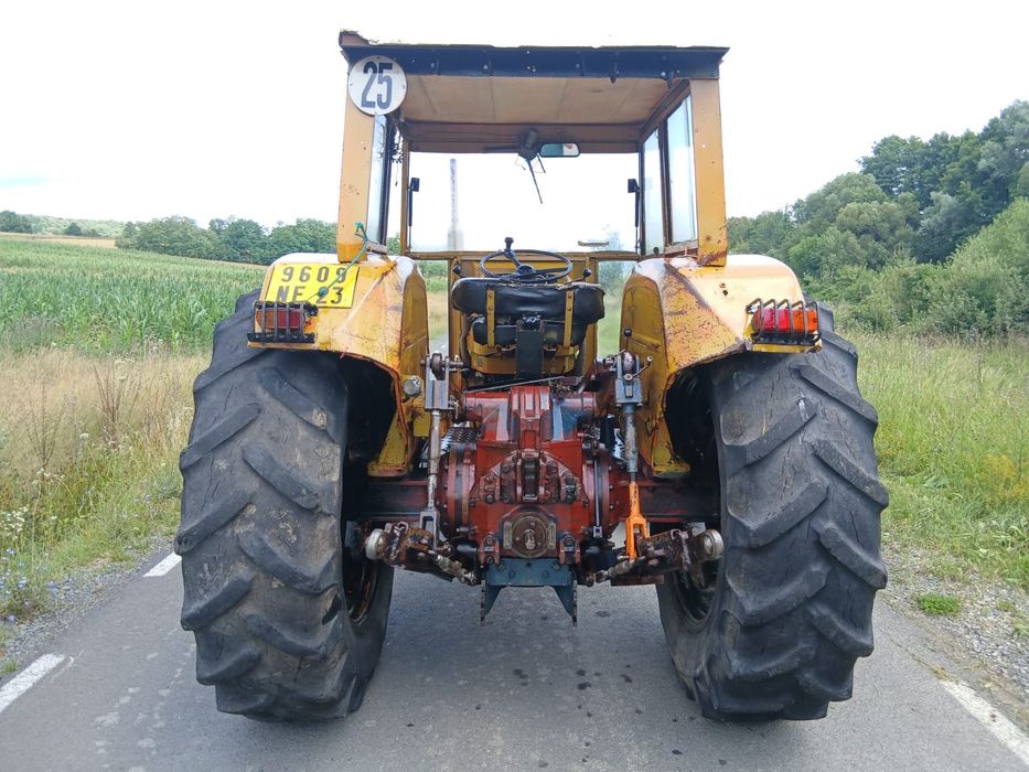 Tractor Fiat 1000 4x4 in 6 cilindri recent adus