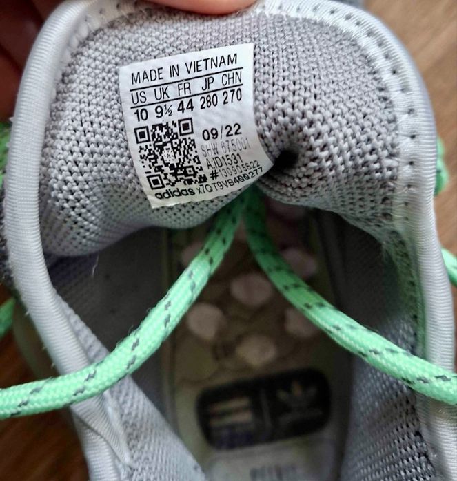 Vand sau scuimb Adidas Pharrell Williams