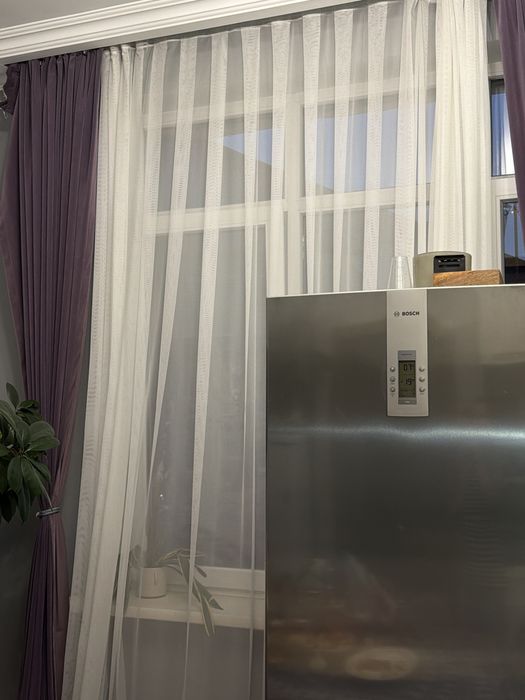 Продам люстру и шторы