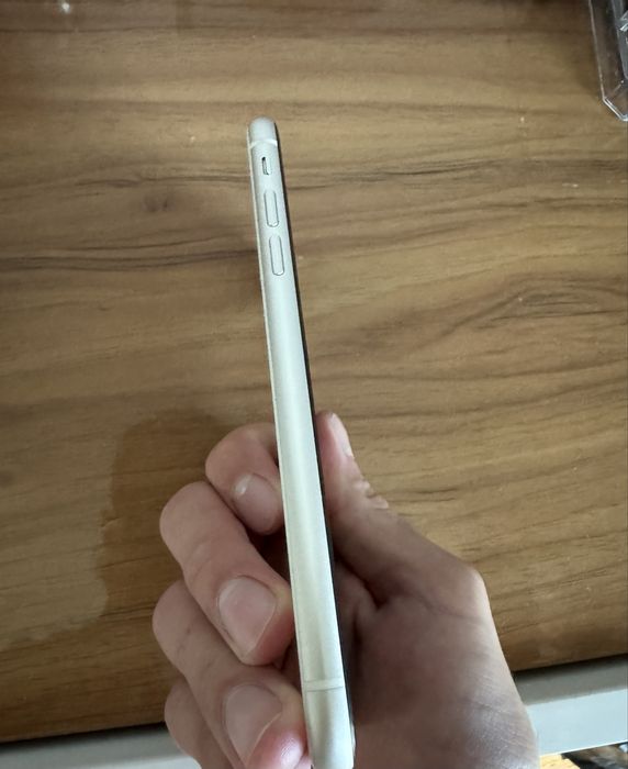 Iphone 11 128GB-перфектно състояние