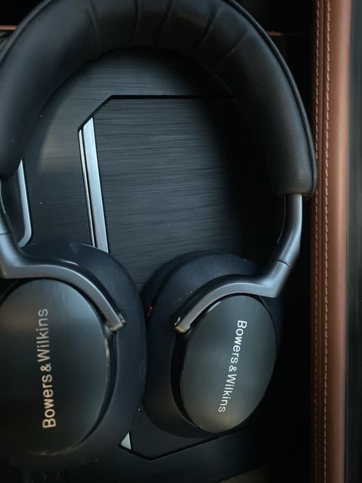 Наушник Bowers & Wilkins