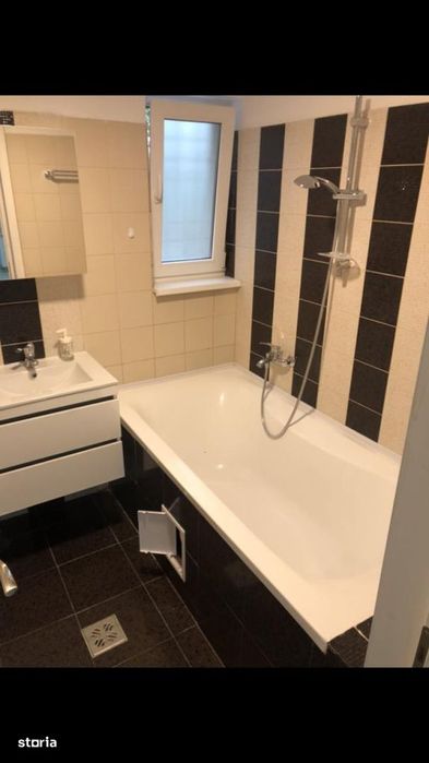 Apartament doua camere decomandat