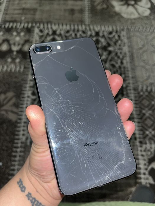 Iphone 8 plus, 64 gb