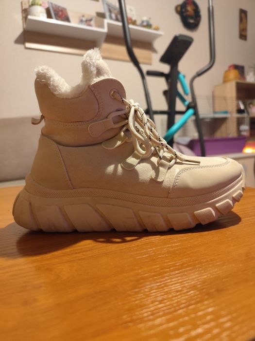 Дамски боти Tendenz от  еко кожа/текстил