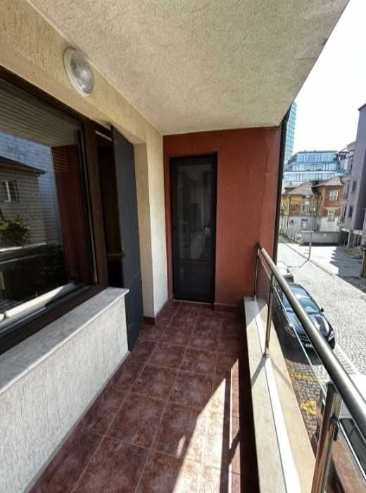 Дава се под наем Двустаен апартамент в София, Център - 70 кв.м за 850 € - Снимка #5