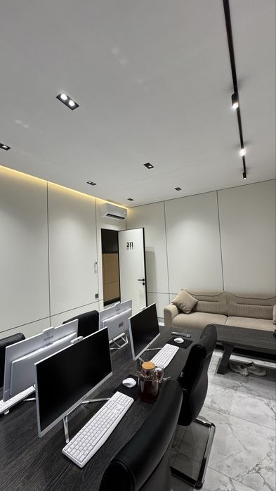 Сдаётся офис в аренду с мебелью и техникой, напротив мечети Кукча