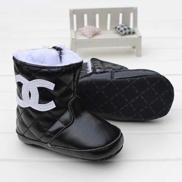 Бебешки обувки / Буйки Adidas, Nike , Converse , Lacoste , New Balance , Gucci , Chanell