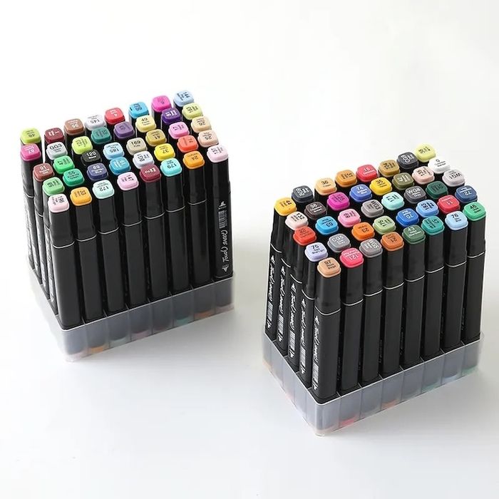 Голяма разпродажба на цветни двустранни маркери !