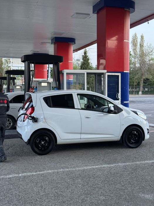 Chevrolet Spark 2016 — 2