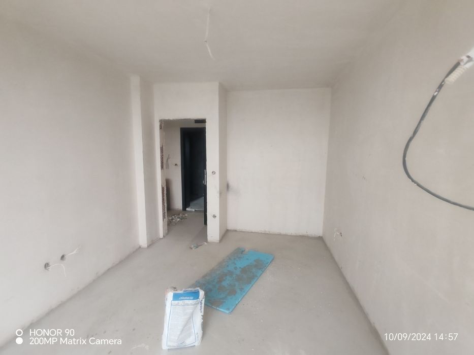 Продава се Двустаен апартамент в Пловдив, Южен - 73 кв.м за 1055 €/кв.м - Снимка #7