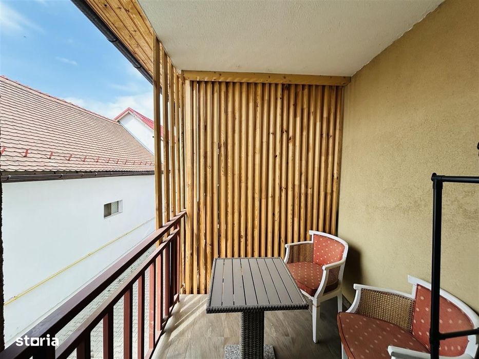 Casa tip duplex, 177 mp utili, 3 locuri de parcare - Selimbar