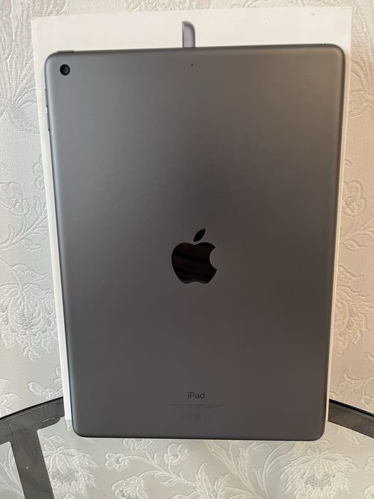 Apple iPad 9-го поколения  64 gb
