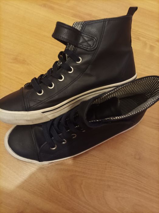 Кецове HM кожени.