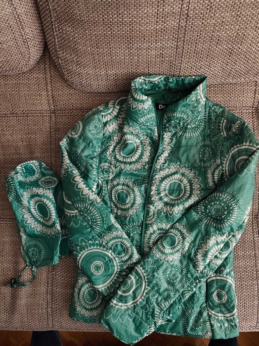 Пролетно яке Desigual