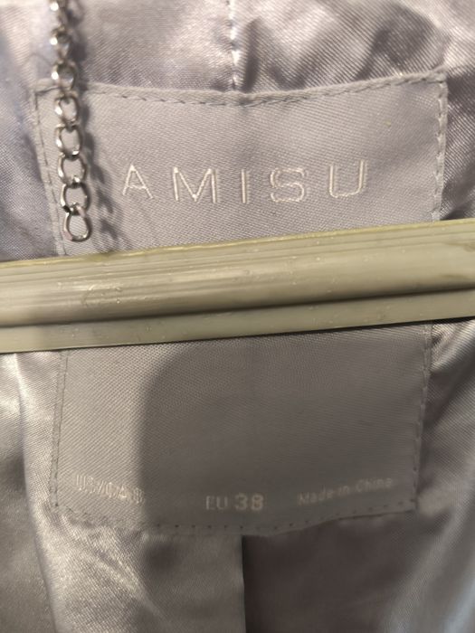 Дамско палто с качулка и джобове