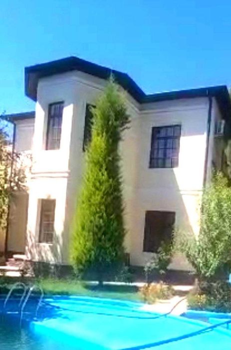 Даре буйида Элитный Ховли сотилади  6 хона  7 сотик Чирчик ш.