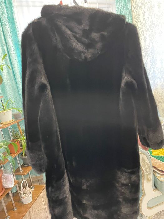 Продается Шуба норковая