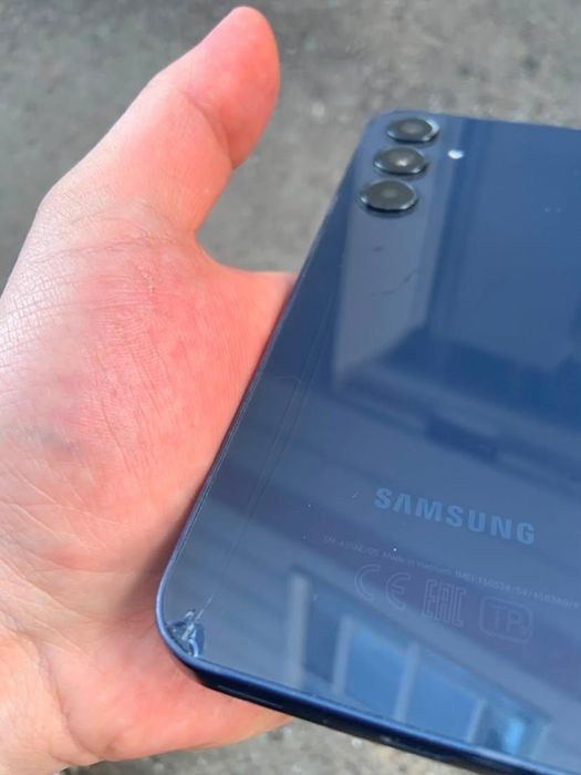 Samsung a35 8/128gb