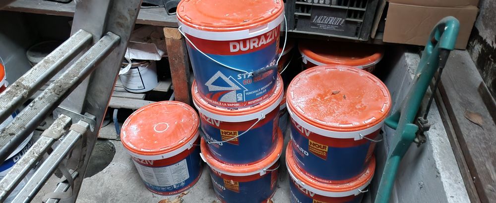 Tencuiala decorativa  Duraziv