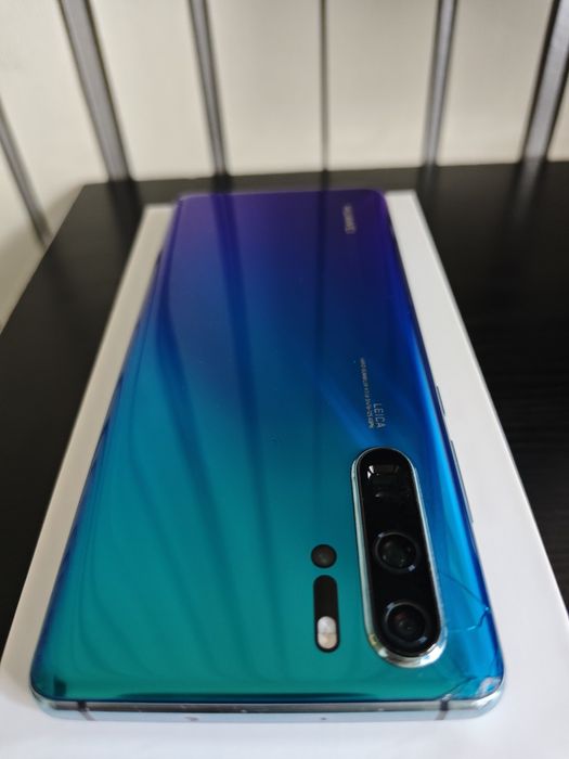 Huawei P30 Pro - пълен комплект
