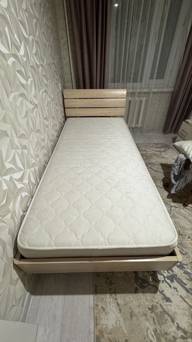 Продаю кровать и шкаф