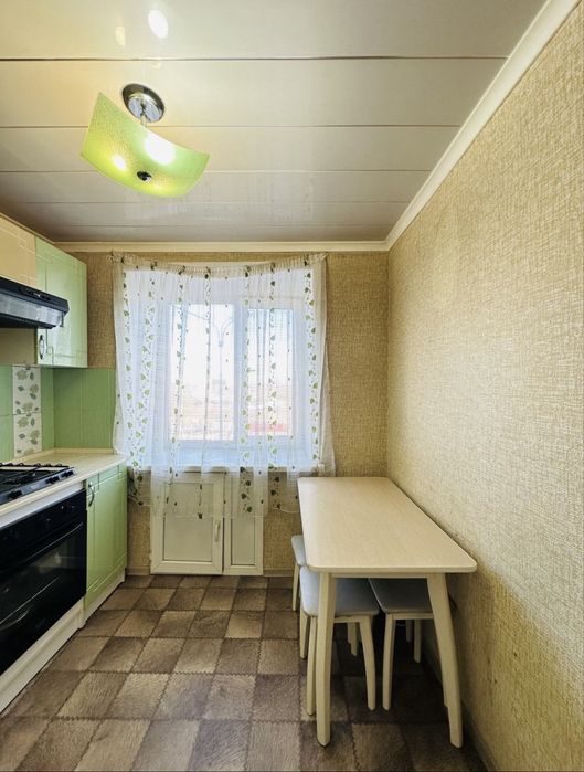 Продам квартиру 2 ком. На 28 кв.