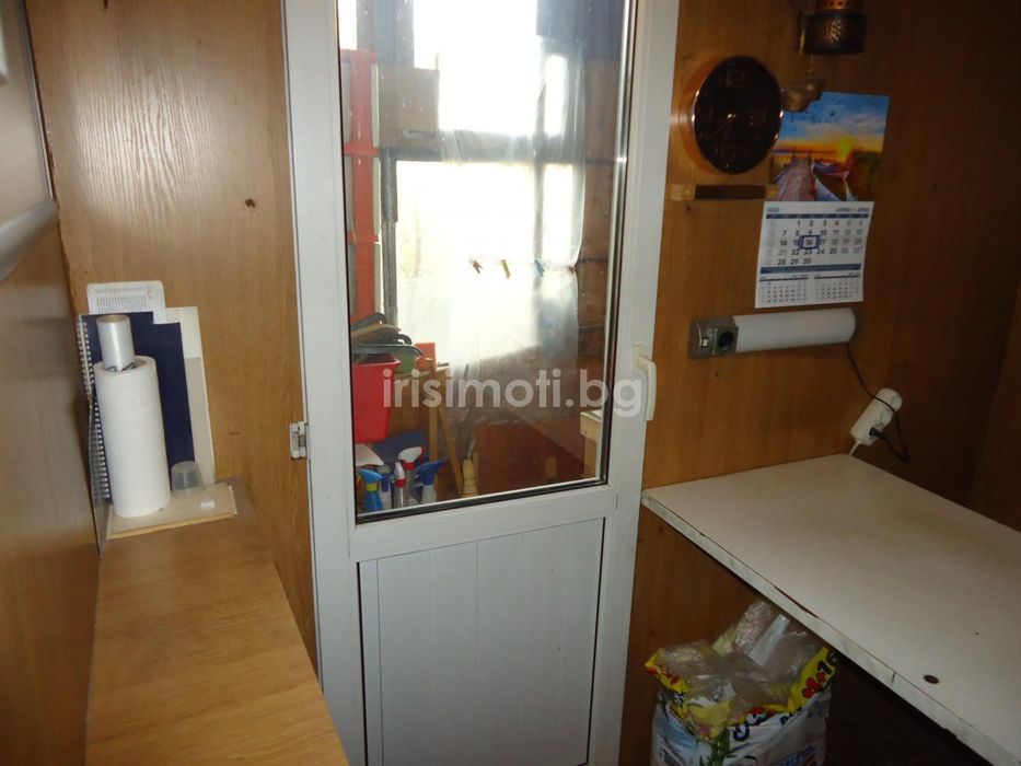 Продава се Двустаен апартамент в София, Център - 70 кв.м за 2040 €/кв.м - Снимка #3