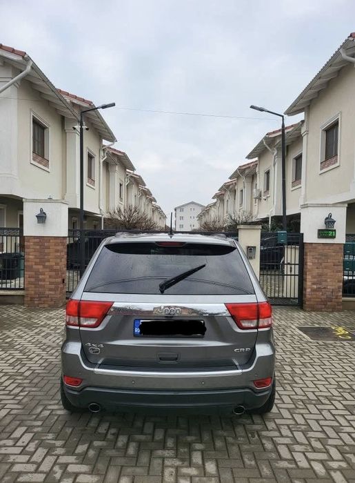 Jeep Grand Cherokee 3.0d , Schimb cu duba sau Logan , Clio , Megane