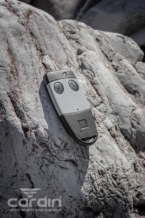 Telecomanda Cardin S449 TXQ449 400 automatizari porti, bariere