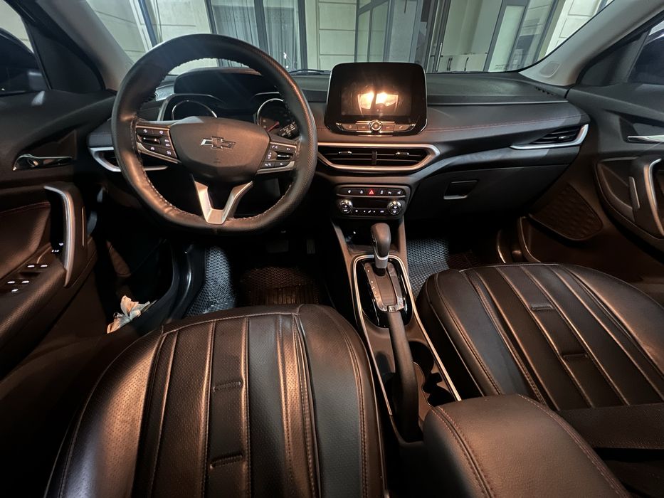 Treker 2 2025 Redline sotiladi