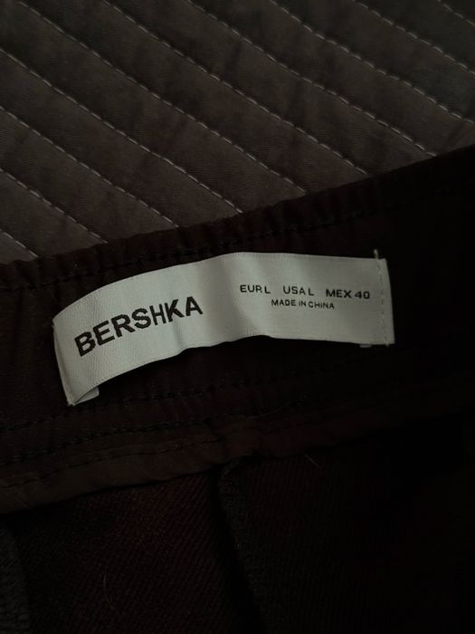 Штаны тонкие.