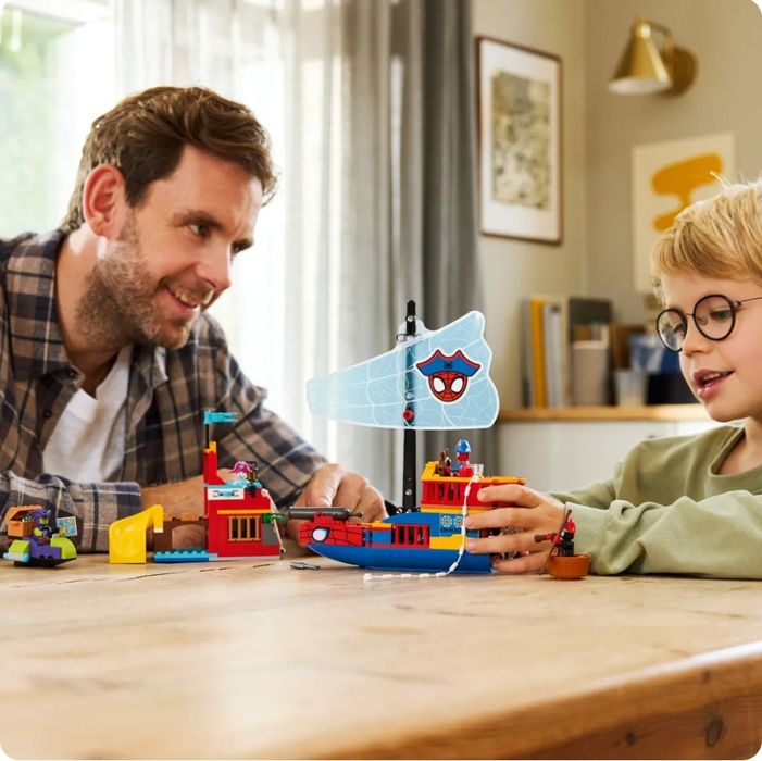 LEGO: Пиратский корабль команды Спайди Marvel 11208