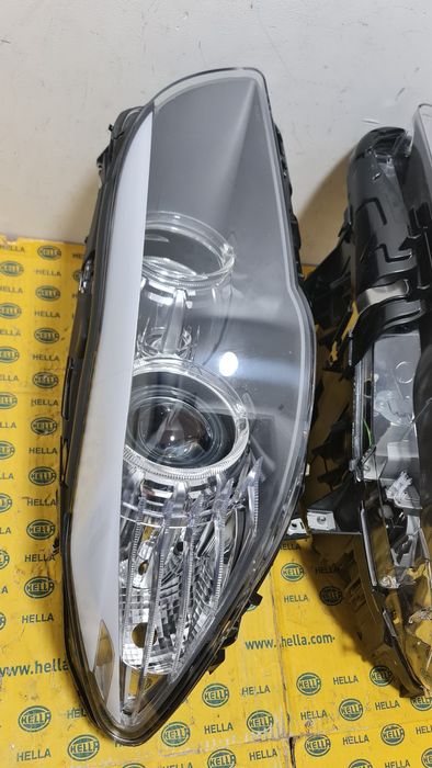 Far faruri halogen BMW 5 f10 f11 7203241