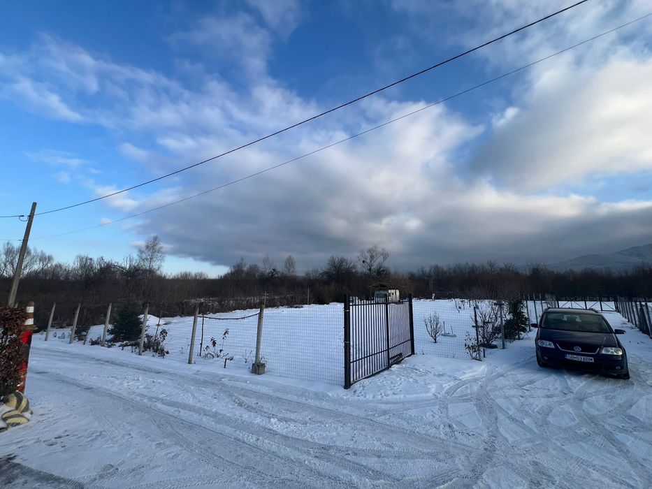 Teren intravilan Valea Avrigului , 1853 mp, construibil, vedere munți