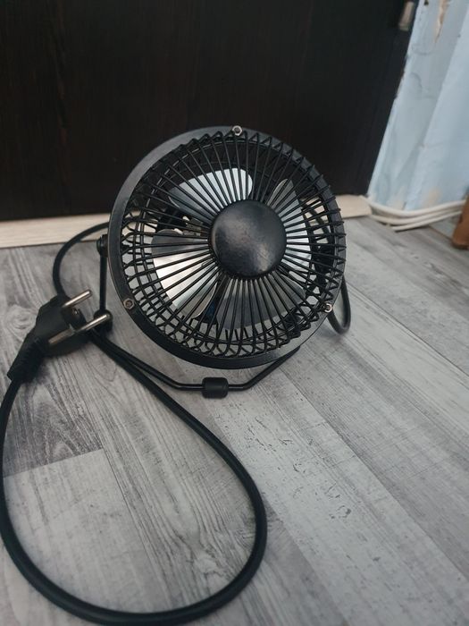 Ventilator de birou